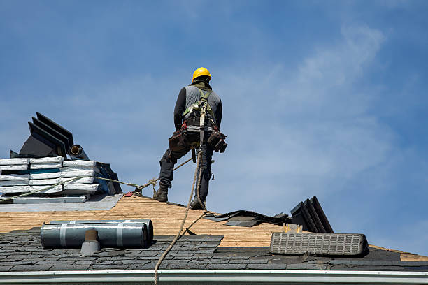 Professional Roofing technician working in Green Lane, PA